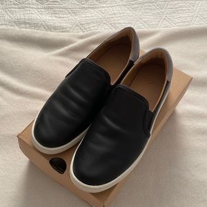 Ugg Slip On Shoes 7.5